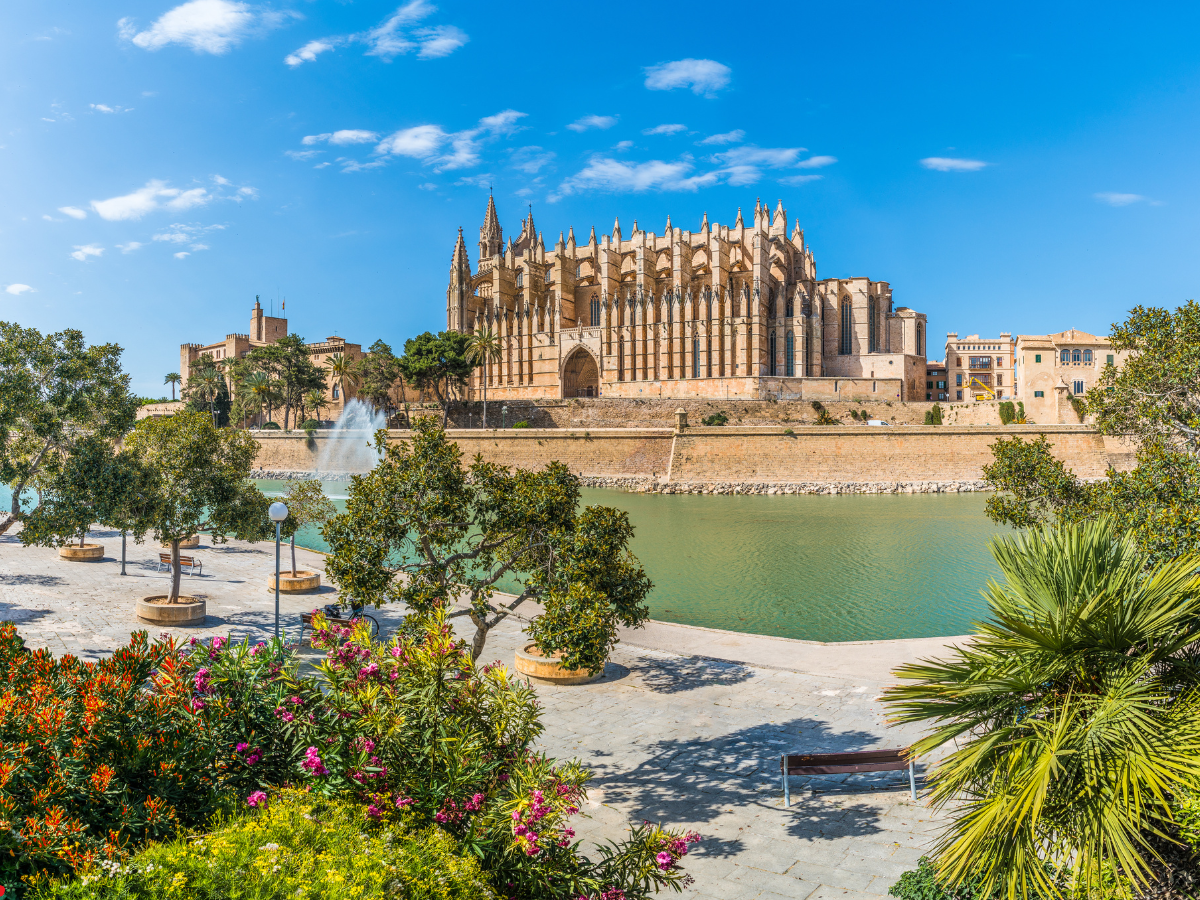 Palma de Mallorca - Spanish Island Paradise